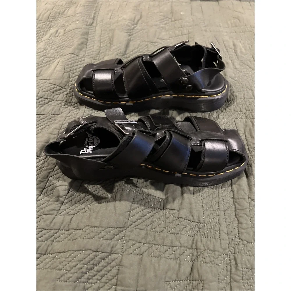 Dr. Martens KASSION Brando Black Leather Men's Size 8M Gently‎ Worn Sandal